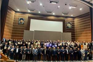 گرامیداشت روز پژوهش ۱۴۰۴؛ افتخارآفرینی پژوهشگران مرکز تحقیقات علوم دارویی در سطح دانشگاه